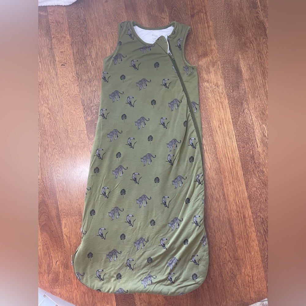 Kyte Baby Sleep Bag - Green Jungle - tog 2.5 - sz 6-18 months